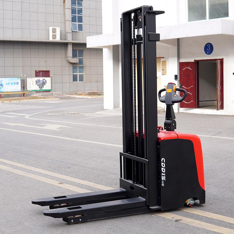 Factory Direct Walkie Stacker  – Electric Forklift Bewertung und Preis